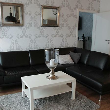 Modernes Und Gemuetliches Appartment Mit Terrasse, Stadtnah 라벤스부르크 외부 사진